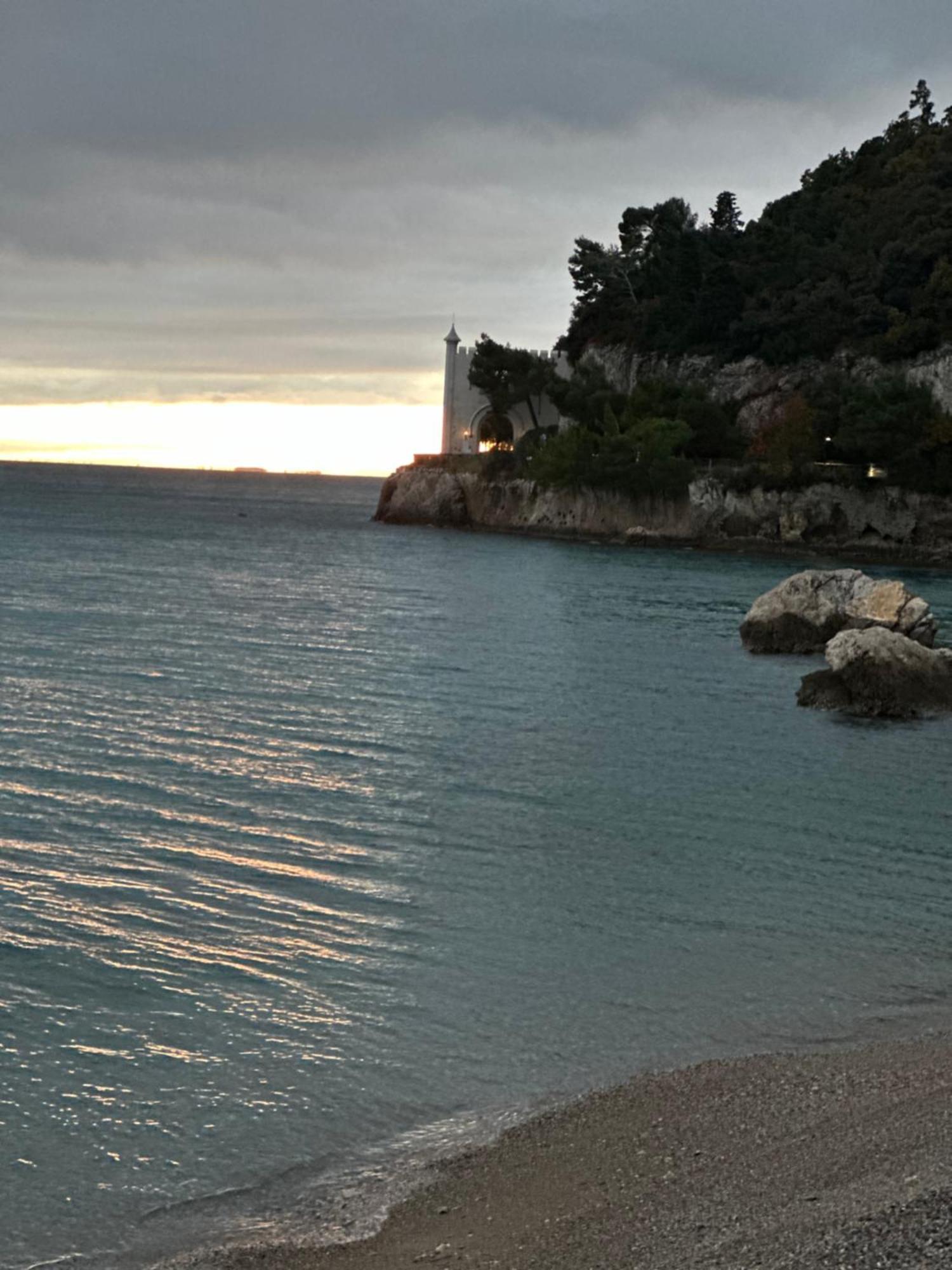 Le Rive Del Revoltella Apartment Trieste Exterior photo