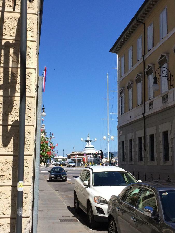 Le Rive Del Revoltella Apartment Trieste Exterior photo